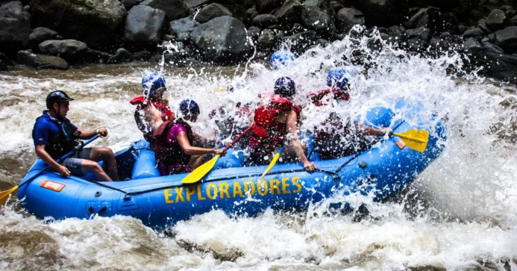 water rafting in costa rica