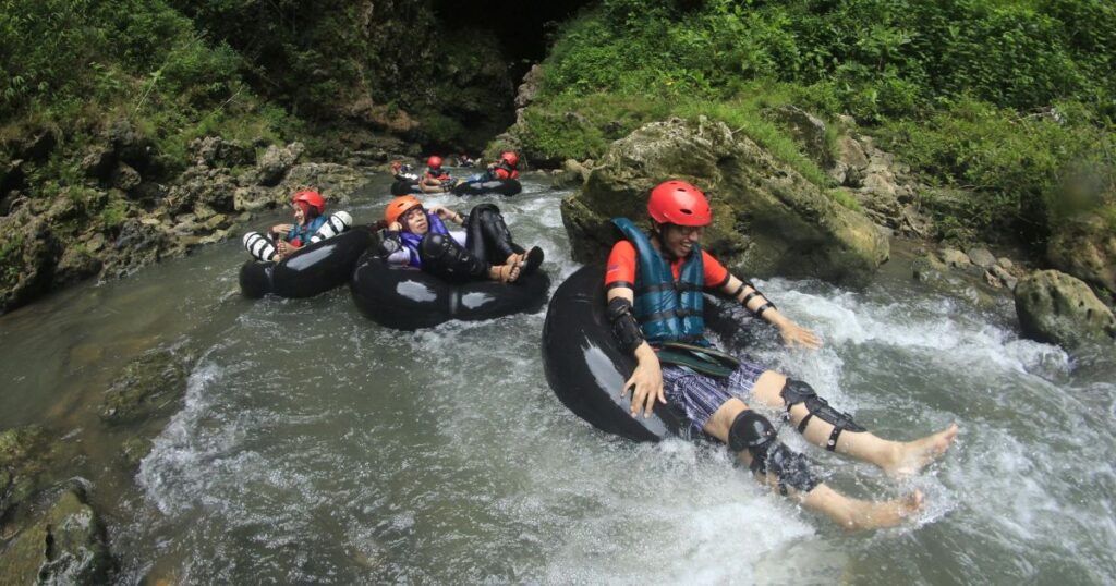 water rafting in curubande