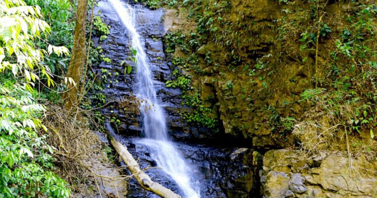 los chorros waterfalls