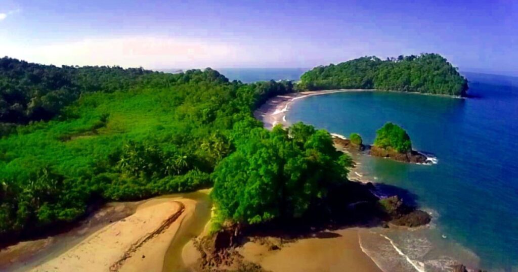 what makes puntarenas unique